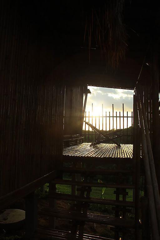 Phuree Hut Koh Phayam Cameră foto