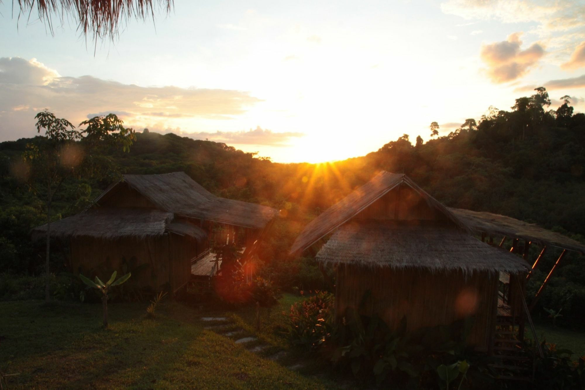 Phuree Hut Koh Phayam Exterior foto